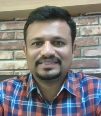 Group photo during AI class